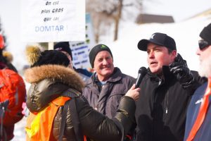 Manifestation-Sud-du-Quebec-Entrevue-3